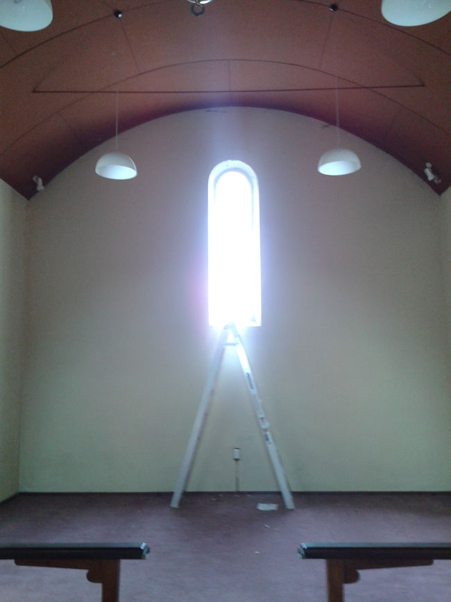  4-The Altar window has already gone.jpg 